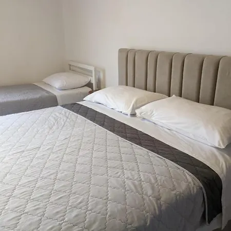 Panorama Nivice 3* Saranda