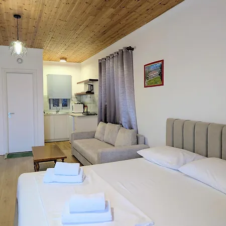 Panorama Nivice Konukevi